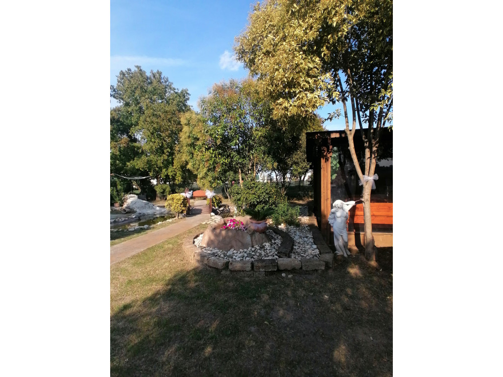 listing-small